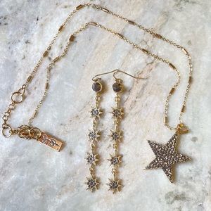 Jessica Simpson star necklace and drop earring set